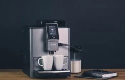 Nivona CafeRomatica 1040 Volautomatische Espressomachine Grijs -Koffie Thee Winkel 1040 seitenabschluss b ro 1920x1920