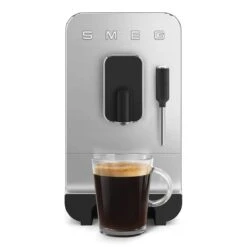 Smeg 50's Style Medium Volautomatische Espressomachine Mat Zwart -Koffie Thee Winkel bcc02blmeu 10
